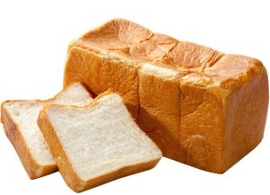 How many calories in a slice of bread