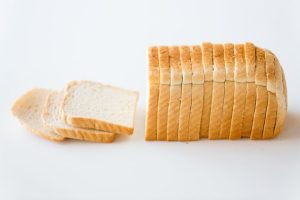 How many calories in a slice of bread
